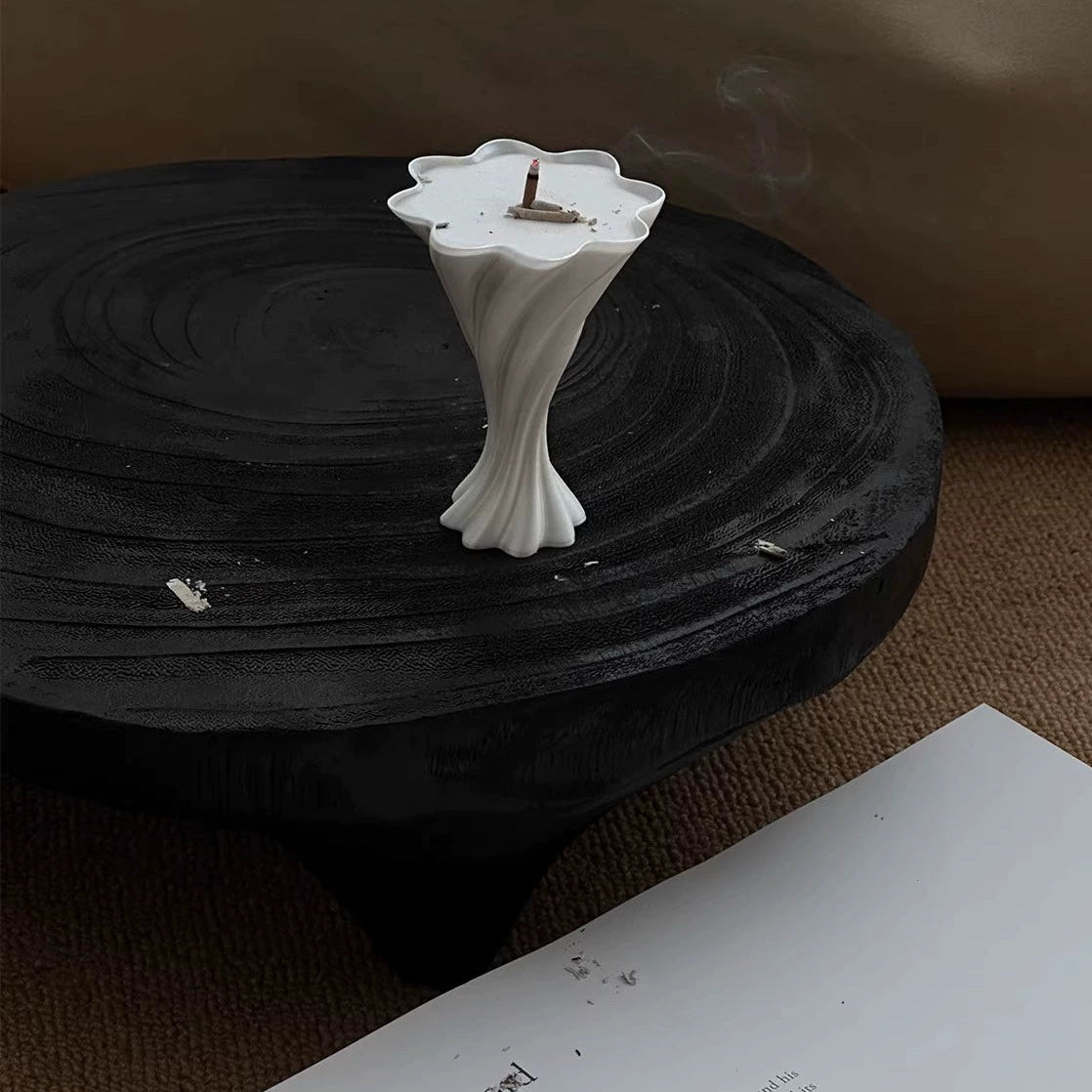 3D Sculpted Incense Holder – Modern Minimalist Stone-Resin Burner