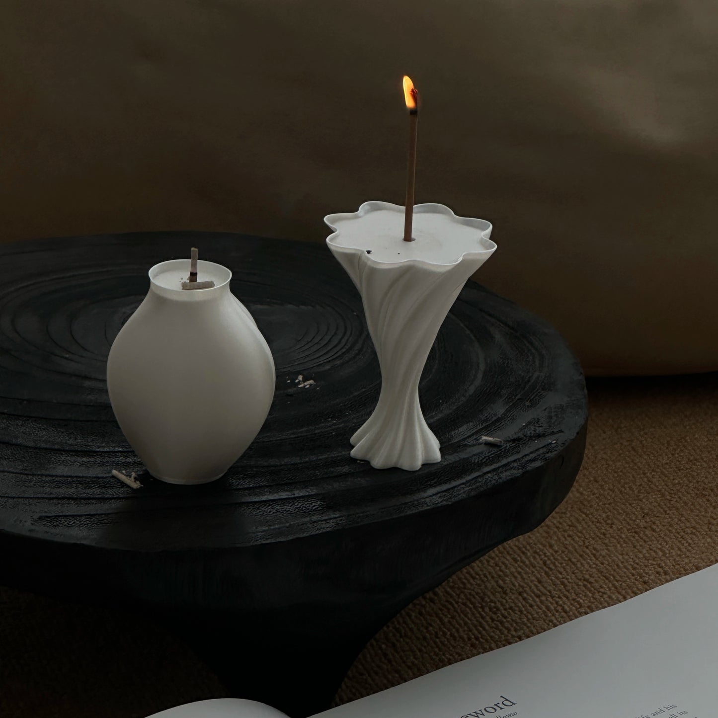 3D Sculpted Incense Holder – Modern Minimalist Stone-Resin Burner