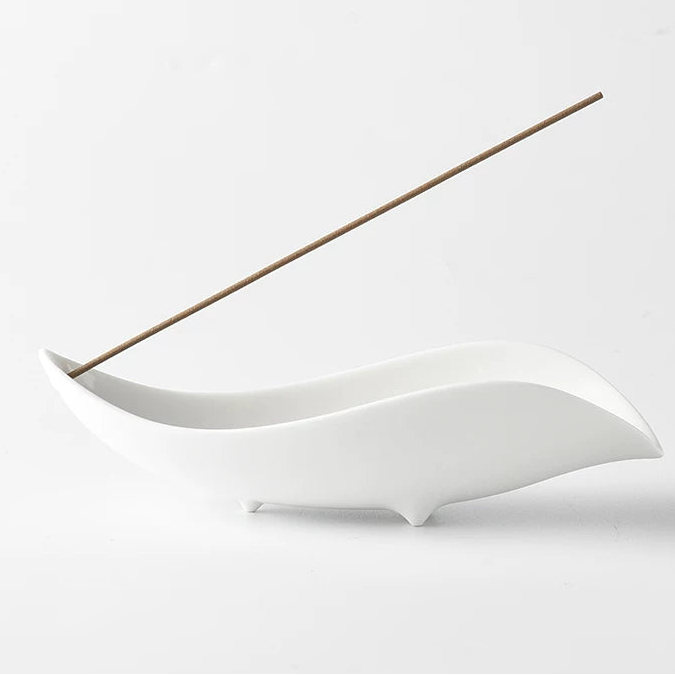 Minimalist Leaf-Shaped Ceramic Incense Holder | Zen Ash Catcher Tray
